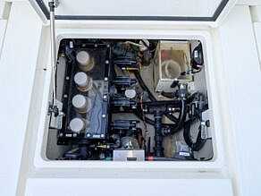 View full size image of 2021 SeaVee 370Z