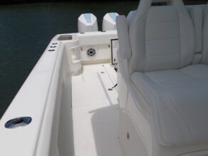 View full size image of 2022 SeaVee 370Z