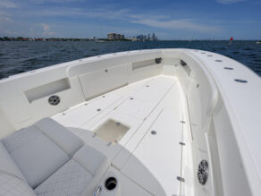 View full size image of 2017 Seavee 390Z