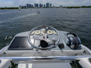 View full size image of 2017 Seavee 390Z