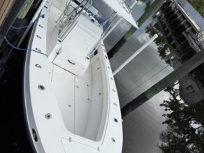 View full size image of 2006 SeaVee 260B