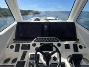 View full size image of 2024 SeaVee 420Z
