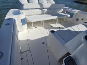 View full size image of 2024 SeaVee 420Z