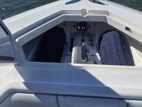 View full size image of 2024 SeaVee 420Z