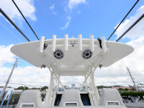 View full size image of 2022 SeaVee 370Z