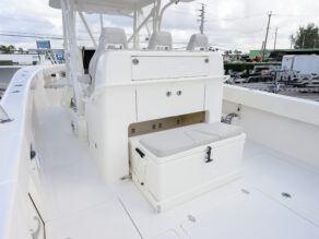 View full size image of 2022 SeaVee 370Z