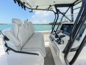 View full size image of 2023 SeaVee 370Z