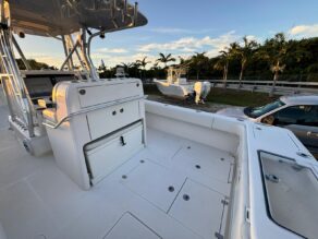 View full size image of 2022 SeaVee 340Z 