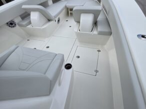 View full size image of 2022 SeaVee 340Z 