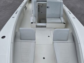 View full size image of 2022 SeaVee 340Z 