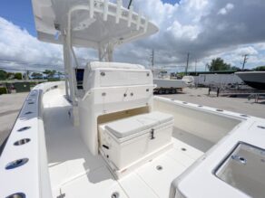 View full size image of 2025 SeaVee 320B 