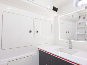 View full size image of 2022 SeaVee 450Z