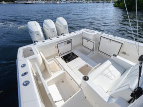 View full size image of 2025 SeaVee 370Z